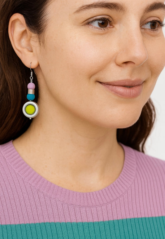 Handgefertigte Ohrringe „Colora“ – Farbenfrohes Statement
