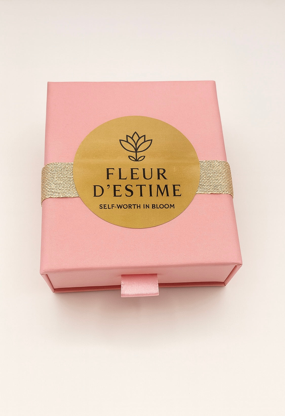 Fleur d’Estime – Tropfen-Halskette mit violettem Kristall
