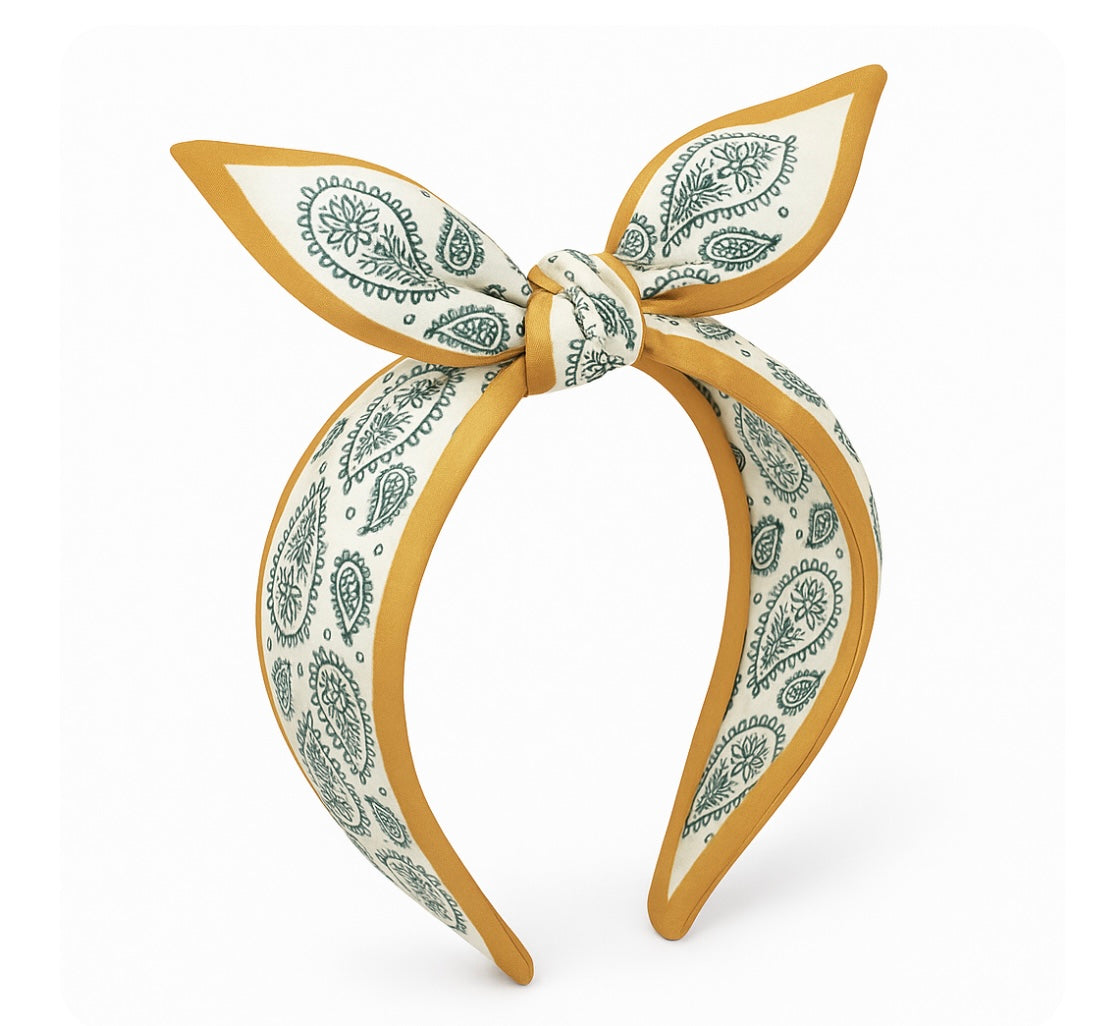 Breiter Haarreif mit Bandana-Knoten – Senfgelb & Paisley