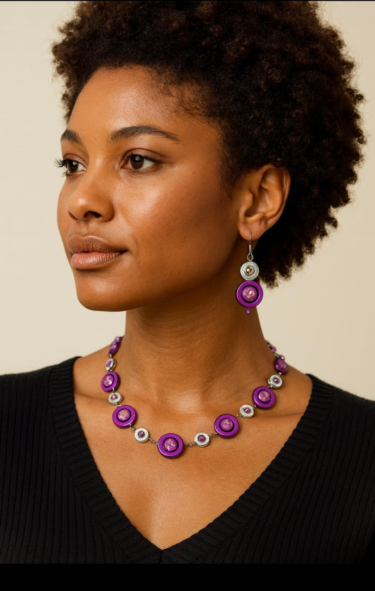 Handgemachte Ohrringe „Viola Circula“ – Violett & Silber mit modernem Touch