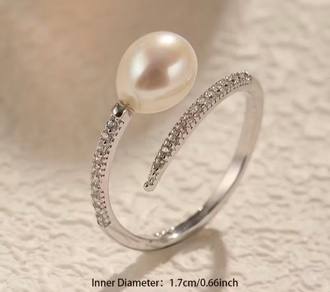 Silberring mit Süßwasserperle & Zirkonia – Verstellbar