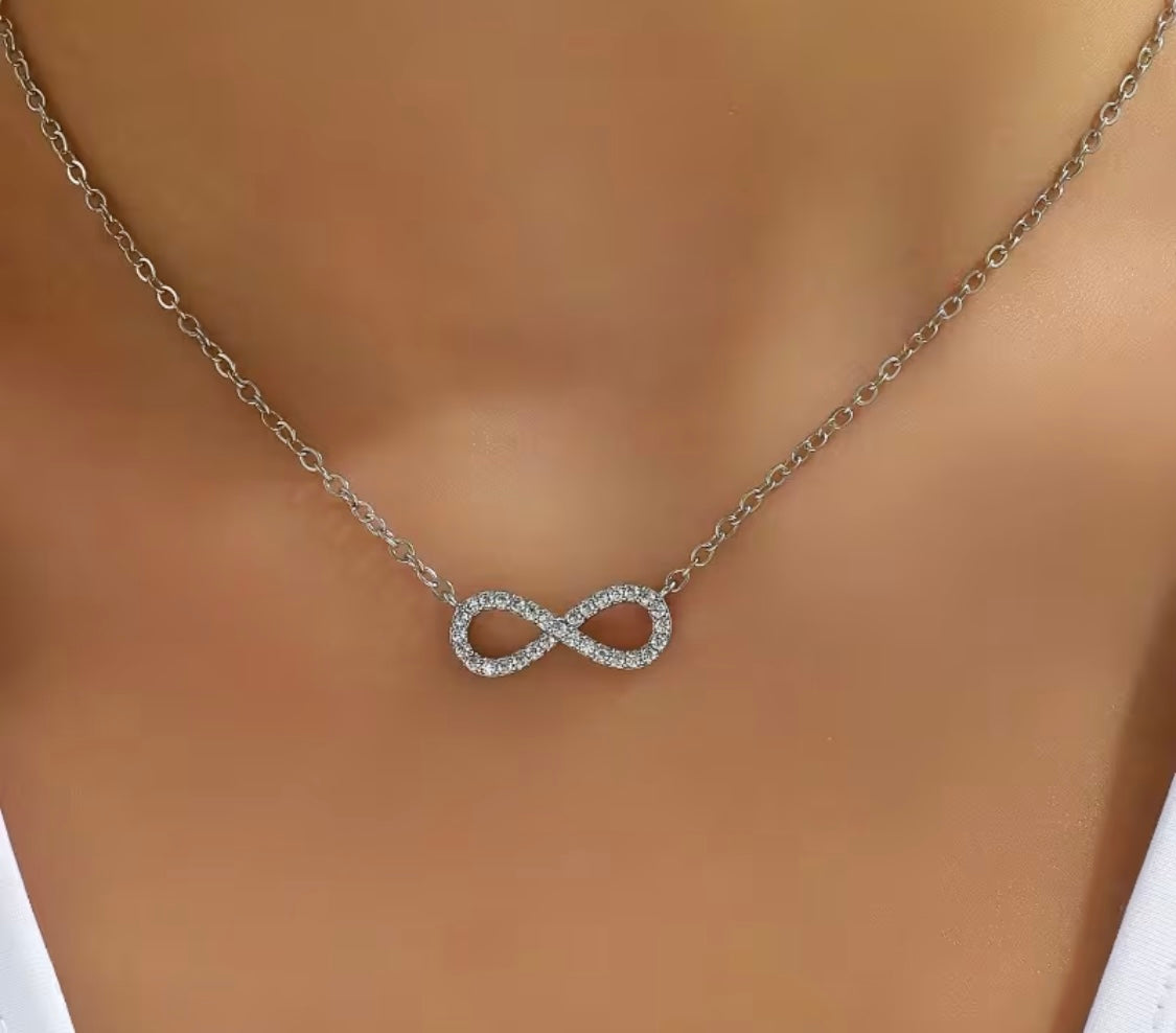 Fleur d’Estime – Infinity Kette „Für die Ewigkeit“