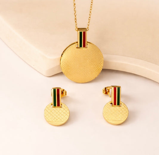 Ewiger Glanz“ Schmuckset von Fleur D’Estime