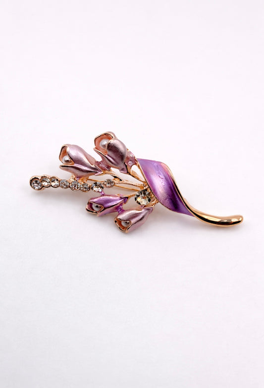 Elegante Blumen-Brosche „Fleur D’Estime“ – Gold, Lila & Kristallakzente