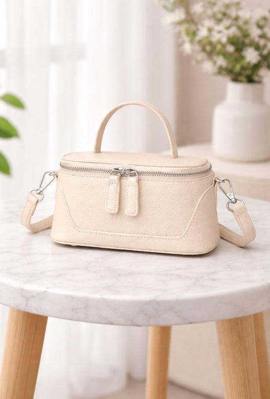 City Bag – Weich gepolsterte Handtasche aus echtem Leder in Beige